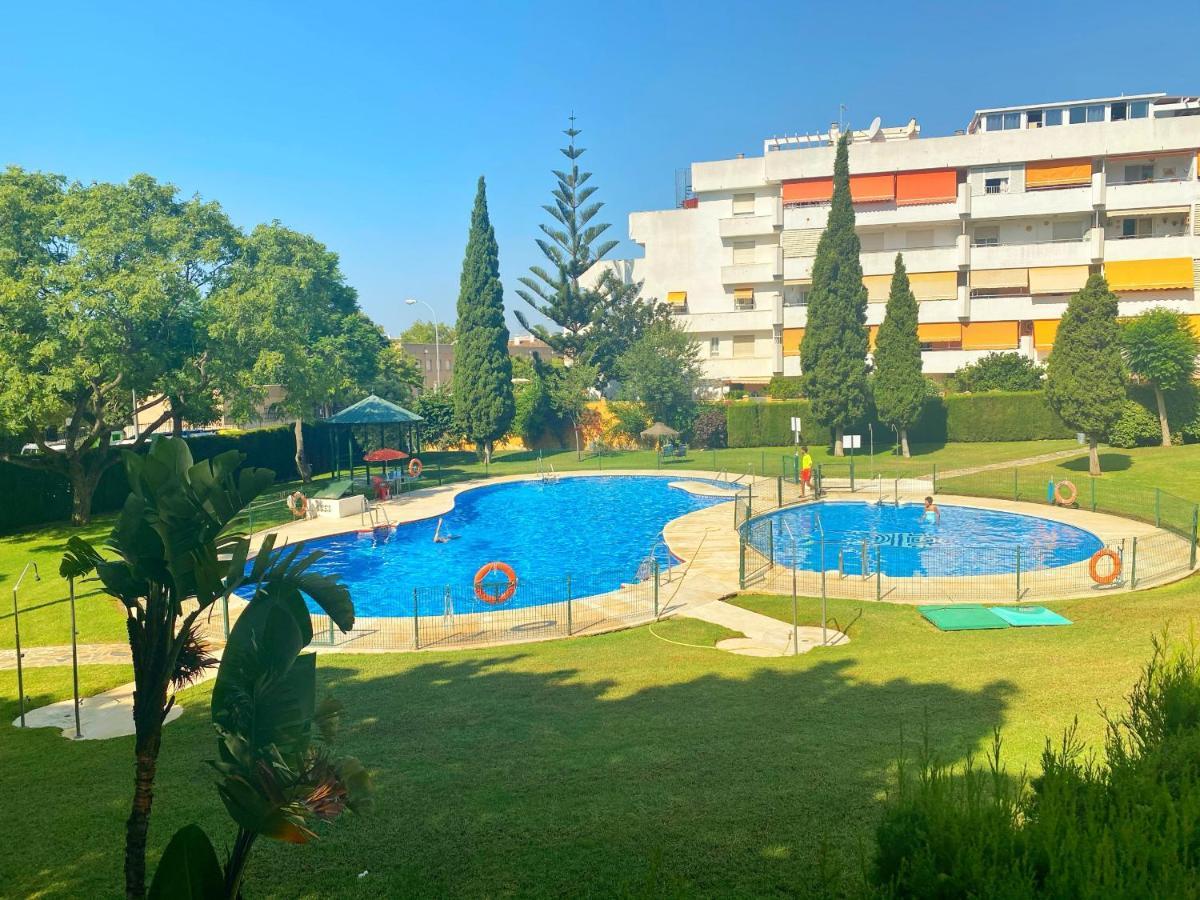 797 Holiday Rentals - Piso Para 4 Con Amplia Terraza Al Jardin Y Al Mar Benalmádena Εξωτερικό φωτογραφία